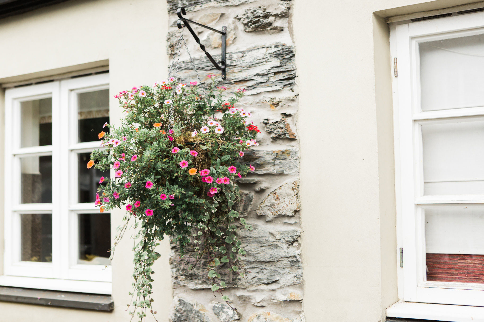 The Oakeley Arms Cottages